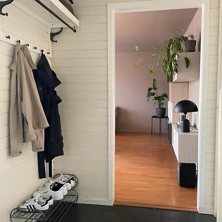 Διαμέρισμα Spacious Near The City Center *